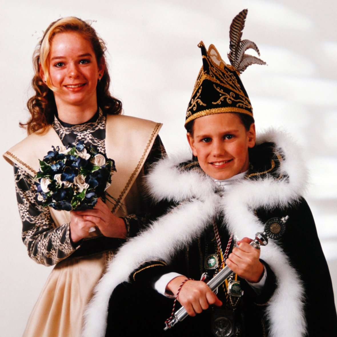 1999<br/>Prins Sander Jacobs,<br/>Prinses Sandra Teeuwen,<br/>Adjudant Paul Reiling