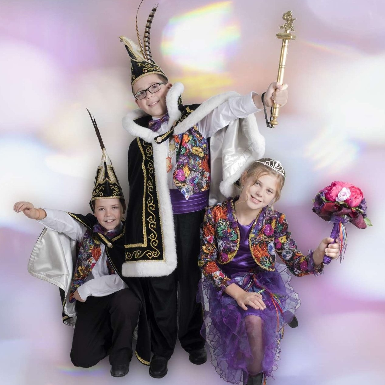 2016<br/>Jeugdprins Tijs,<br/>Jeugdprinses Joni,<br/>Jeugdadjudant Toby